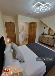 undefined, King Edward Avenue, Rainham, RM13