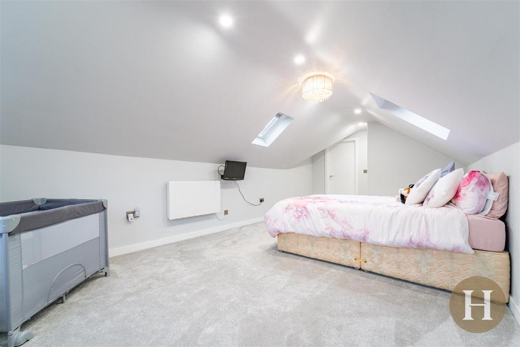 Hadleigh Estate Agents-71.jpg