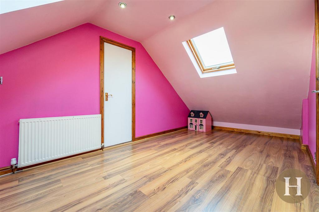 Hadleigh Estate Agents-37.jpg