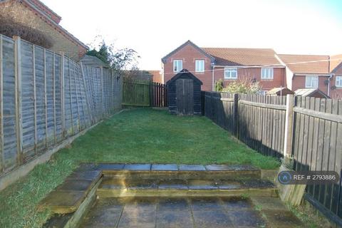 2 bedroom terraced house to rent, Gainsborough Road, Haverhill, CB9