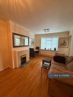 2 bedroom flat to rent, Falloden Way, London, NW11