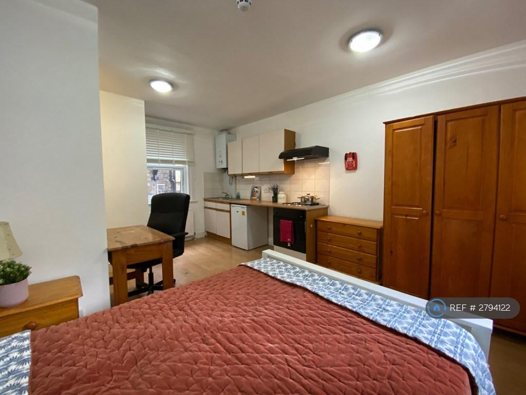 Double Bed.