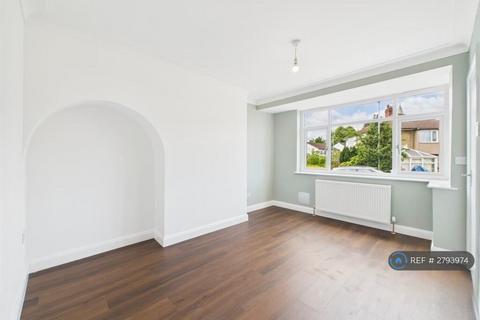 3 bedroom terraced house to rent, Brooklyn Avenue, Leeds, LS12