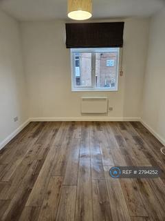 undefined, Little Queens Road, Teddington, TW11