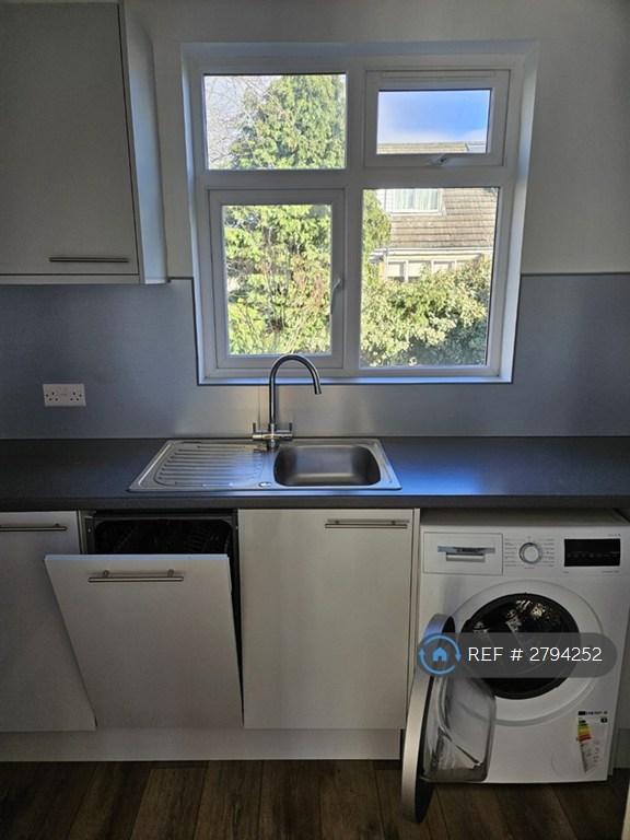 Kitchen 3