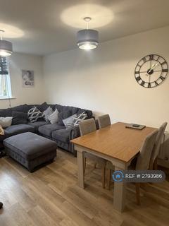 1 bedroom flat to rent, Portreath Court, Redhill, RH1