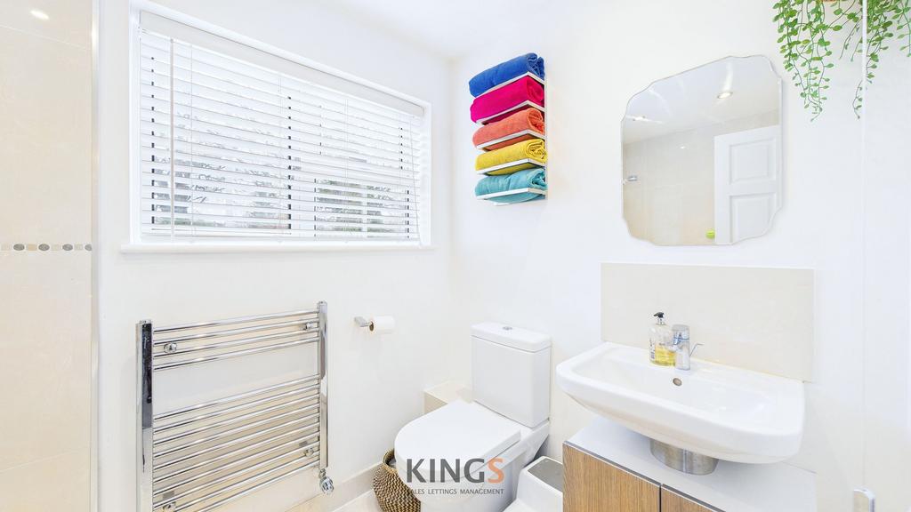 First Floor Bathroom
