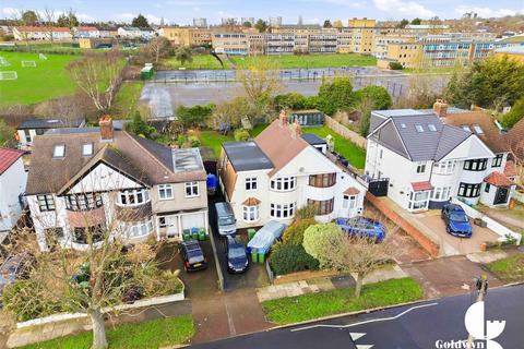 undefined, Broad Walk, London SE3