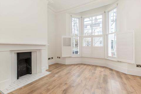 undefined, Cambrian Road, Richmond TW10
