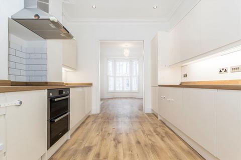 undefined, Cambrian Road, Richmond TW10