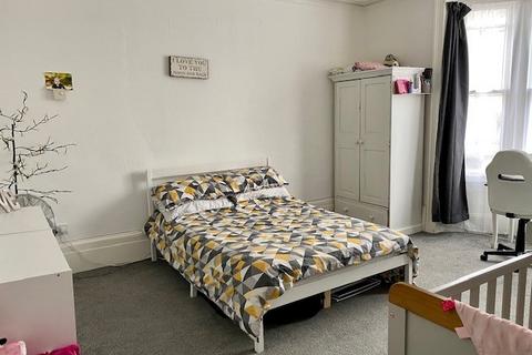 1 bedroom flat for sale, York Road, Tunbridge Wells, TN1