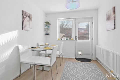 undefined, Meadow Close, Stratford-Upon-Avon