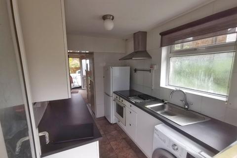 3 bedroom semi-detached house to rent, Fair View, Pengam, Blackwood
