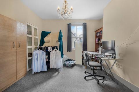 3 bedroom flat for sale, Gondar Mansions, Mill Lane, West Hampstead, London