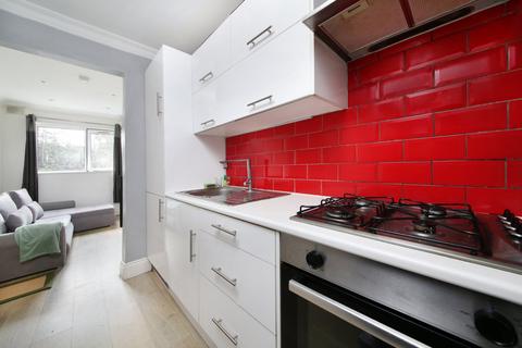 2 bedroom flat for sale, Batten Street, London