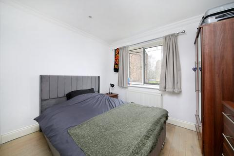2 bedroom flat for sale, Batten Street, London