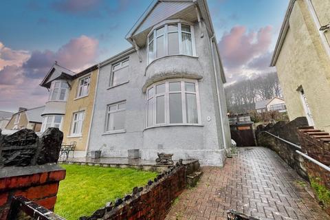 Park Drive, Neath, SA10 6SG