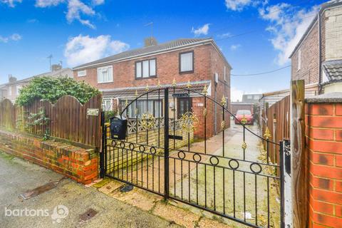 3 bedroom semi-detached house for sale, Cedar Avenue, Wickersley