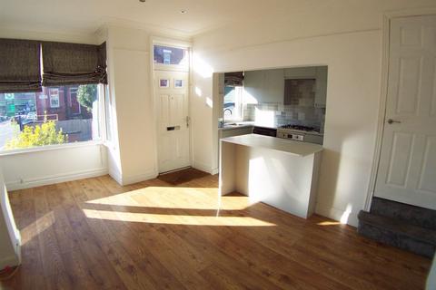 2 bedroom terraced house for sale, Woodside Place, Leeds