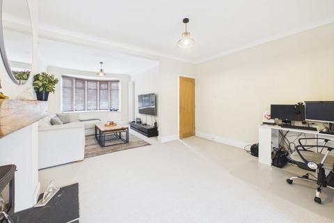 3 bedroom terraced house for sale, Hessle Road, Hessle