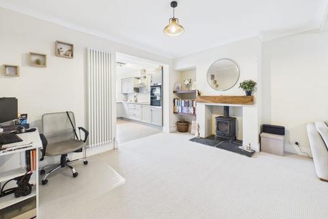 3 bedroom terraced house for sale, Hessle Road, Hessle
