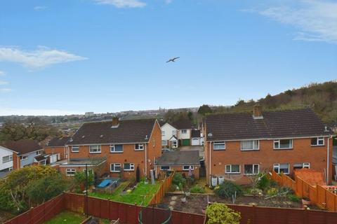 3 bedroom semi-detached house for sale, Gloucester Road, Exeter