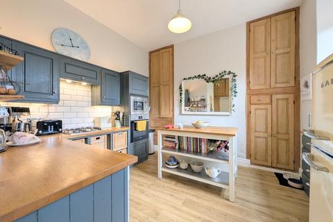 3 bedroom property to rent, Open 2026 - Lansdowne Road, Southport - Sleeps Six