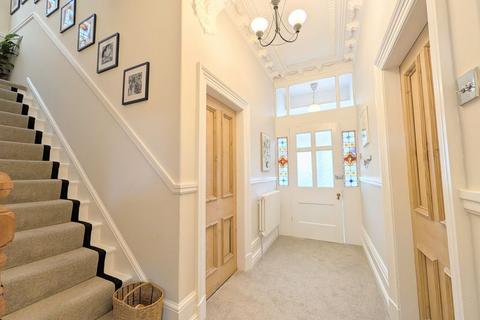 3 bedroom property to rent, Open 2026 - Lansdowne Road, Southport - Sleeps Six