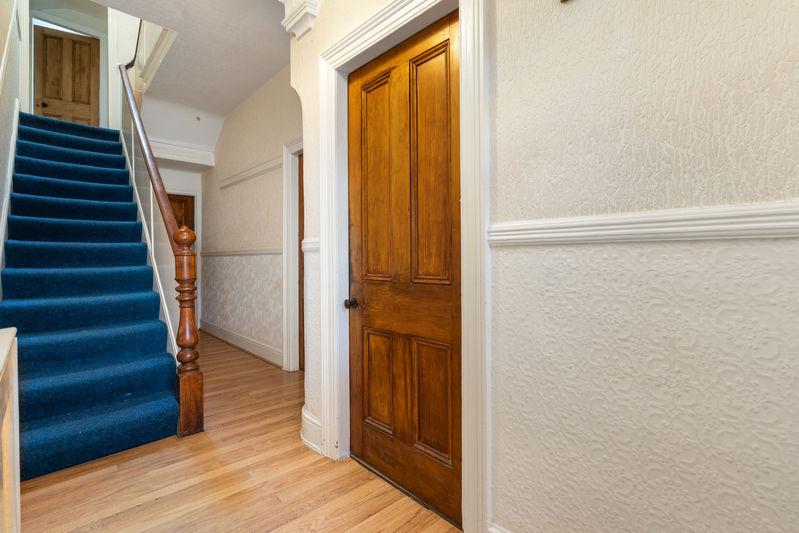 20 Farrant Street