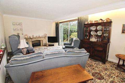 3 bedroom detached house for sale, Stencills Drive, Walsall, WS4 2HP