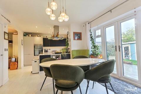 4 bedroom detached house for sale, VIGILANCE AVENUE BRIXHAM