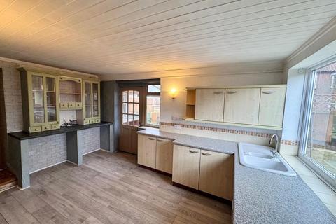 4 bedroom semi-detached house for sale, Stanley Grove, High Heaton