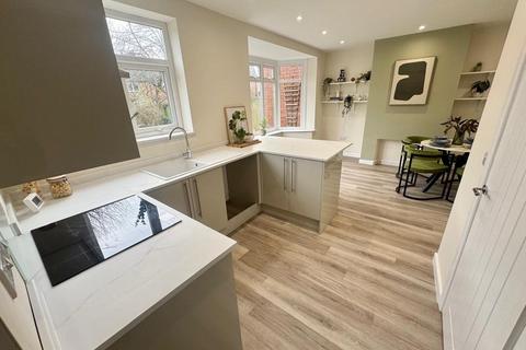 4 bedroom semi-detached house for sale, Mitcham Crescent, High Heaton