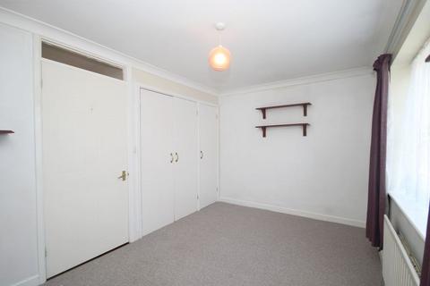undefined, Costons Lane, Greenford