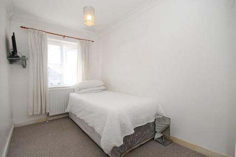 undefined, Costons Lane, Greenford