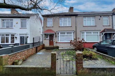 undefined, Kings Avenue, Greenford