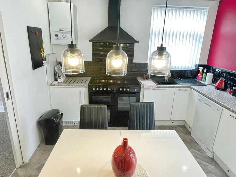 Kitchen/Dineer