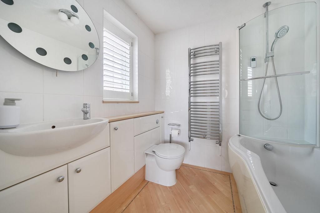 En-Suite To Bedroom
