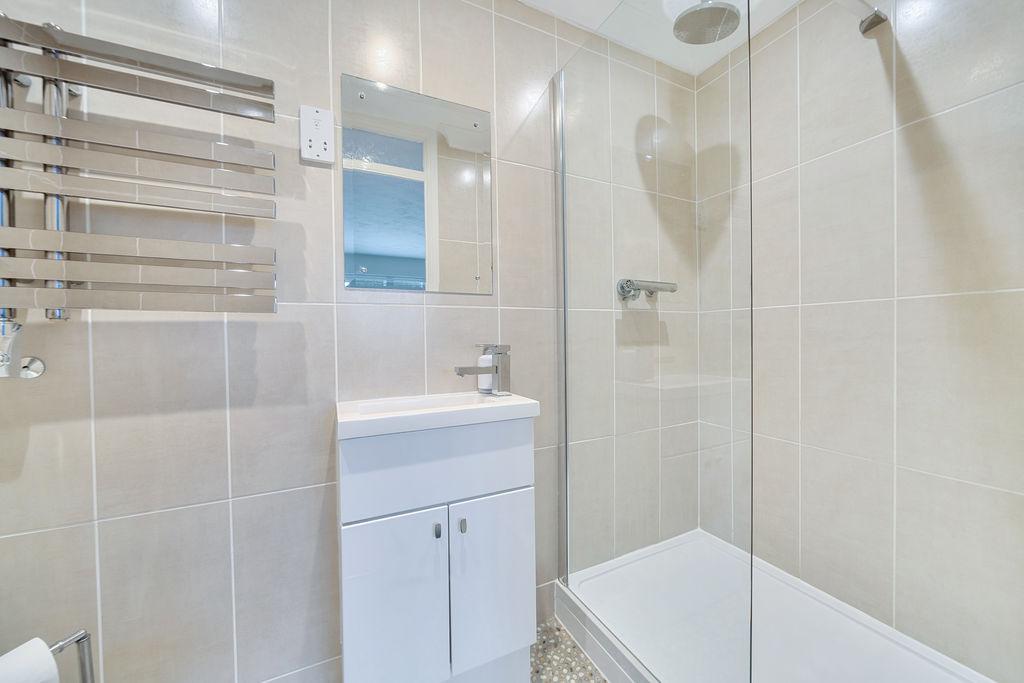 En-Suite To Bedroom