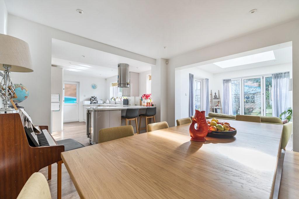 Kitchen/ Dining/...