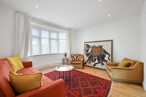 4 bedroom semi-detached house for sale, High Worple, Rayners Lane