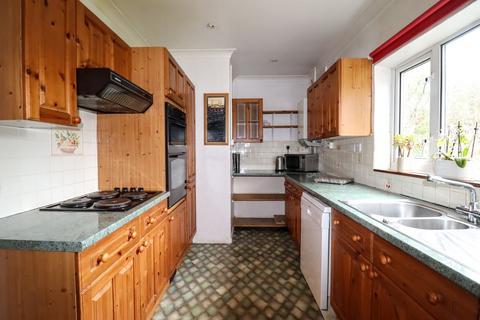 4 bedroom semi-detached house for sale, Manor Road, Fenny Stratford Bletchley
