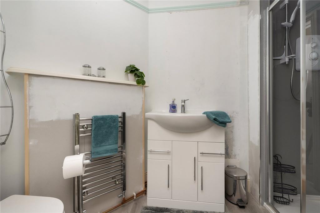 Ensuite