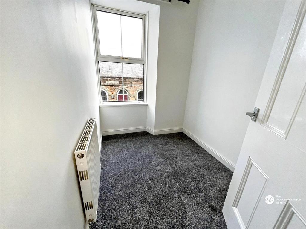 Bedroom 3 (Front)