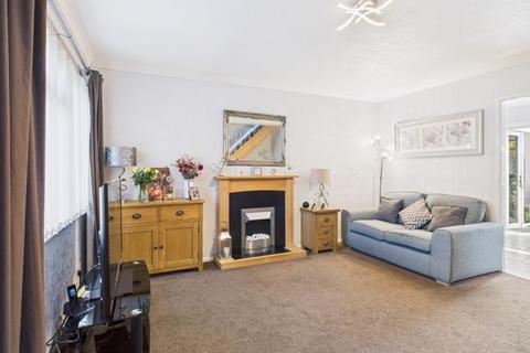 undefined, Pengeron Avenue, Camborne - Beautifully presented