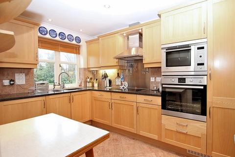 undefined, St. Johns Hill Road, Woking