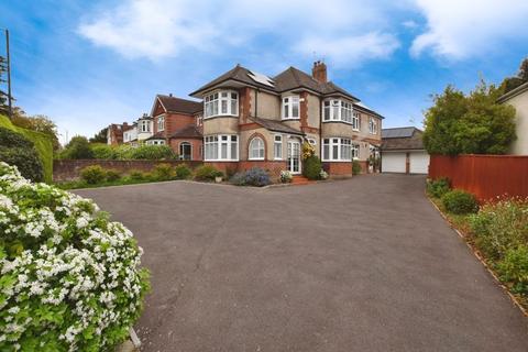 5 bedroom detached house for sale, Castle Road, Salisbury                       *VIDEO TOUR*