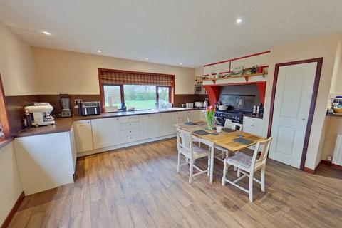 5 bedroom detached house for sale, Church Street, Halkirk