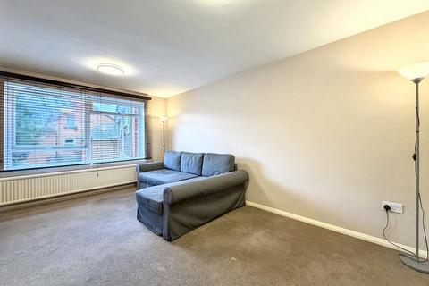 2 bedroom apartment to rent, 2 Parklands, Surbiton