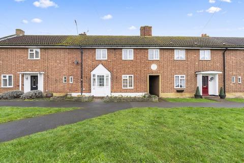 3 bedroom terraced house for sale, Bankside Drive, Thames Ditton, KT7